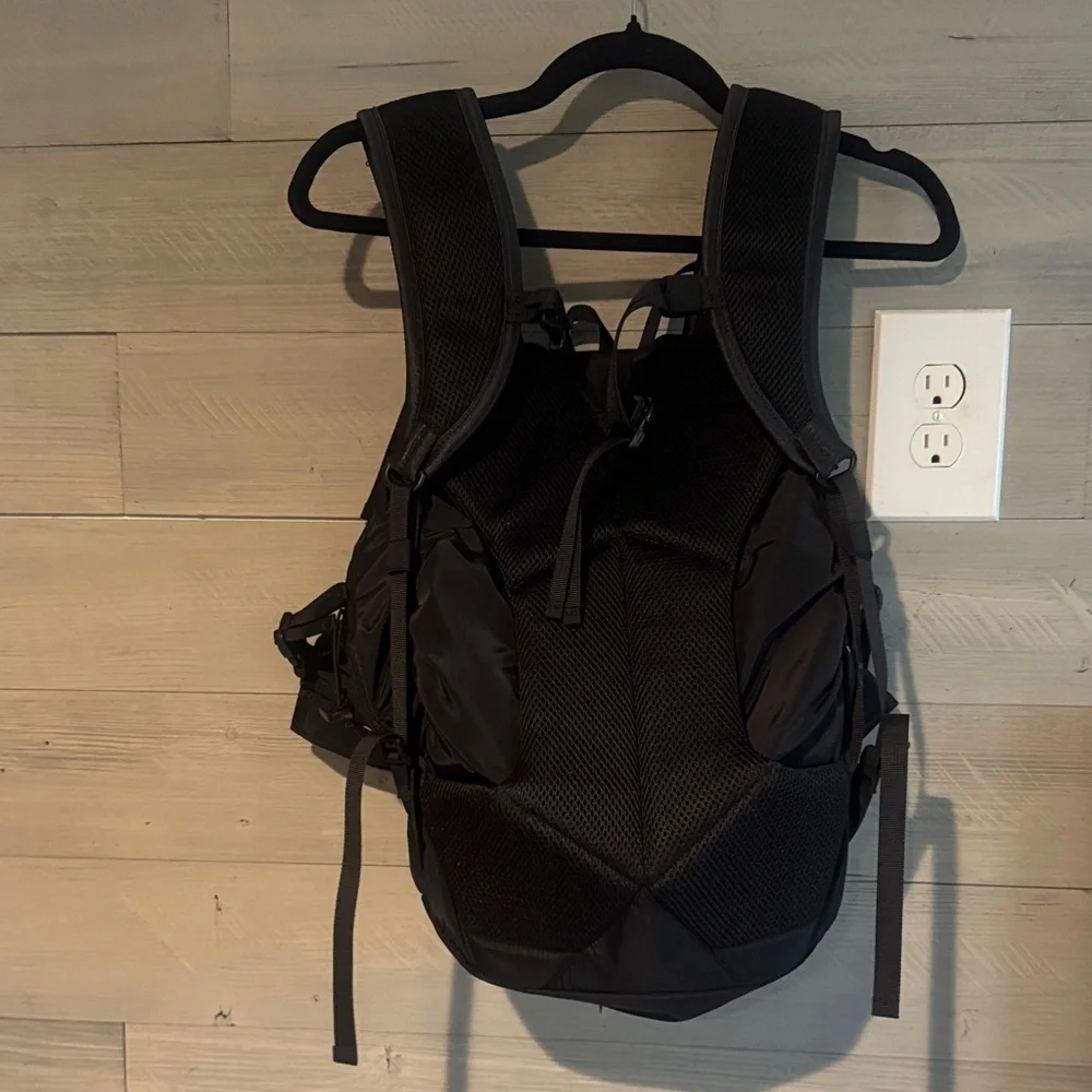 Diesel Sleek Black Men's Backpack